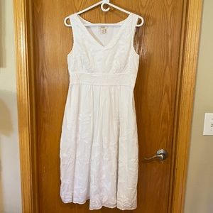 Sundance Casual Summer White Embroidered Dress
